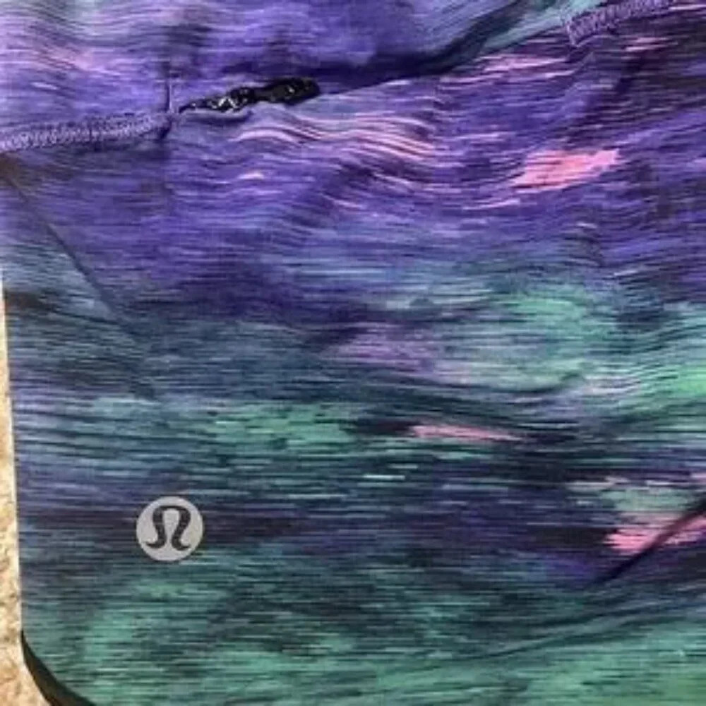 Lululemon Drop It Low Short Rio Nights Multi / Black 2.5" inseam sz 4 - Picture 6 of 6